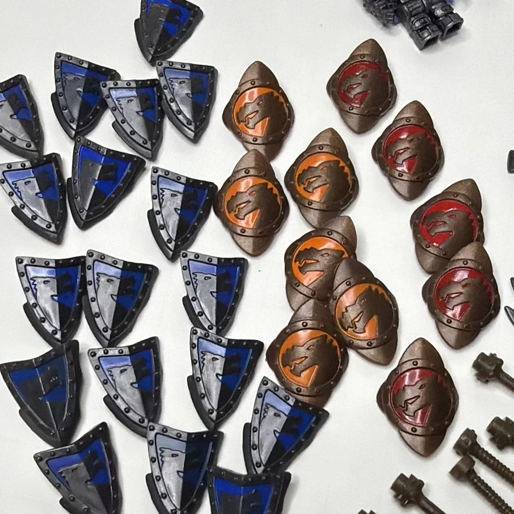 Mega Bloks Dragons Krystal Wars Knights 26 Minifigures /Weapons Accessories Lot